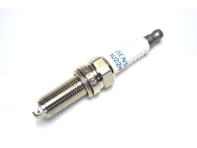 SUZUKI SPARK PLUG